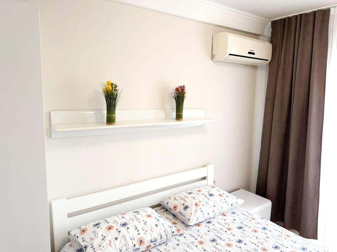 Artal Apartment On Obolonskyi Avenue 16A Киев Экстерьер фото